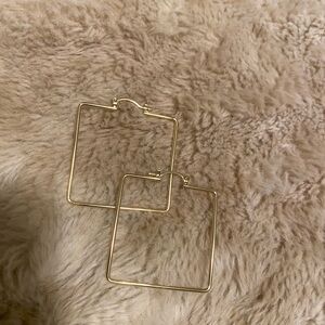 Elegant Gold Square Hoop Earrings